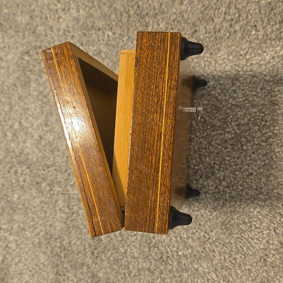 Vintage Swiss Mapsa Wooden Inlay Birds at Fountain Music Box - Picture 7 of 8